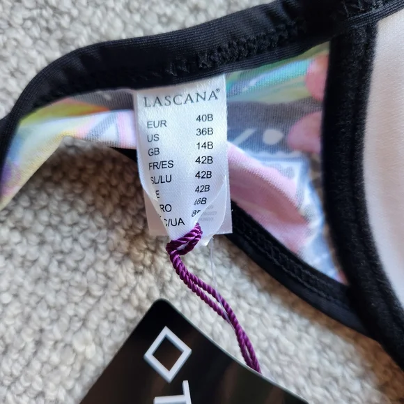 Bundle of 4 Swim Tops- 36B - Picture 8 of 9